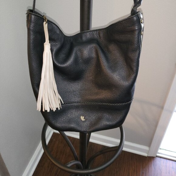 Elliot Luca Leather Bucket Crossbody Handbag Black w White Tassel Pull - Picture 3 of 16